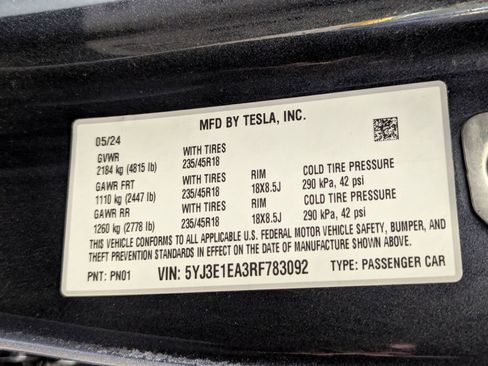 Used 2024 Tesla Model 3 Standard Range image 59