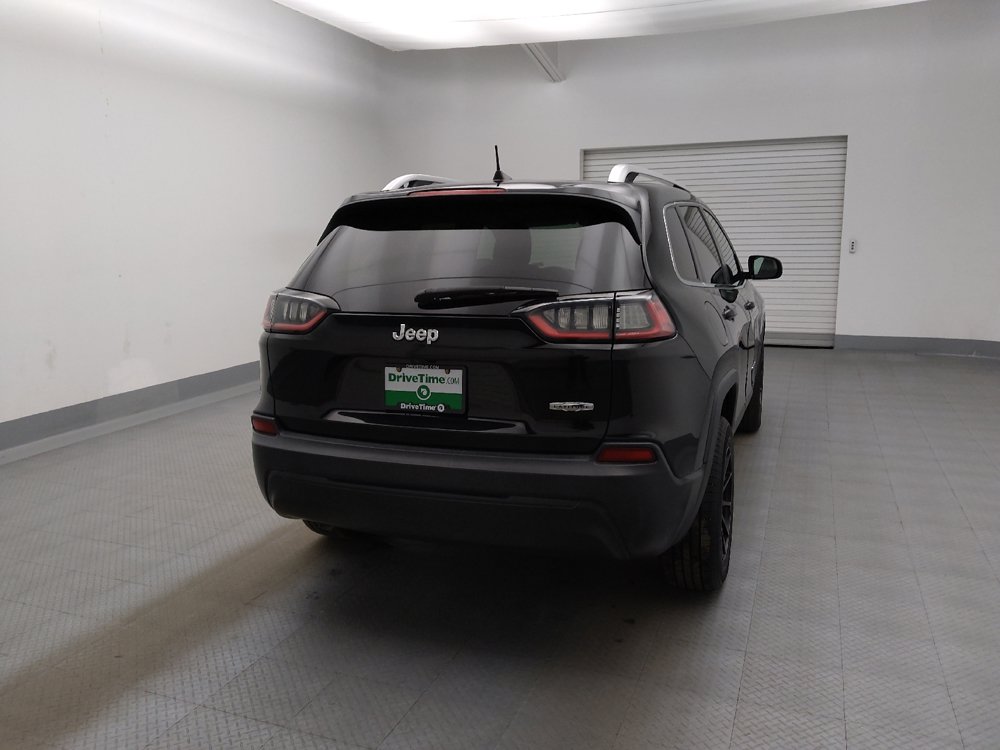 Used 2019 Jeep Cherokee Latitude w/ Popular Appearance Group FWD image 7