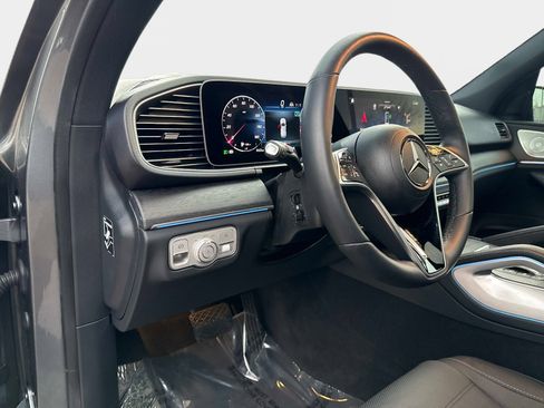Used 2025 Mercedes-Benz GLE 580 4MATIC image 21