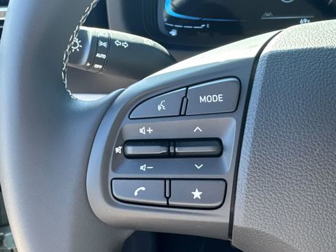 New 2026 Hyundai Venue SEL image 25