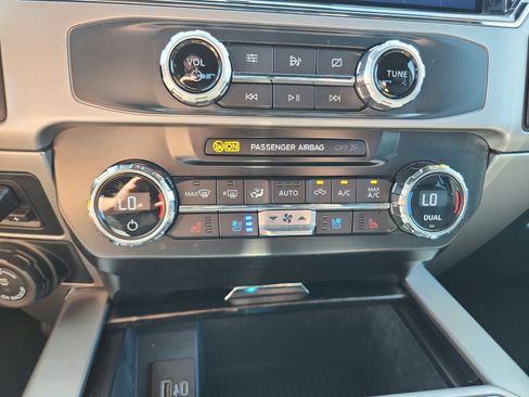 Used 2022 Ford F250 Lariat AWD/4WD image 21
