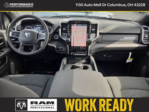 New 2026 RAM 2500 Big Horn AWD/4WD image 16