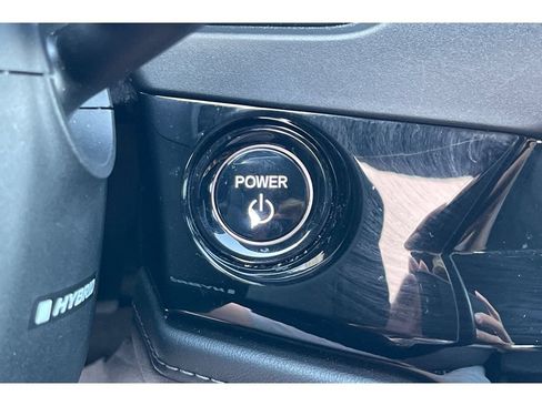 Used 2024 Honda Accord Sport image 32