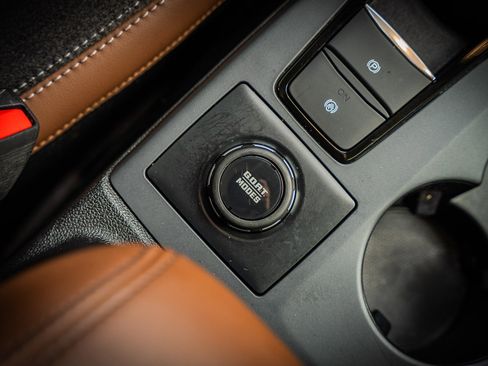 Used 2024 Ford Bronco Sport Outer Banks w/ Tech Package image 34