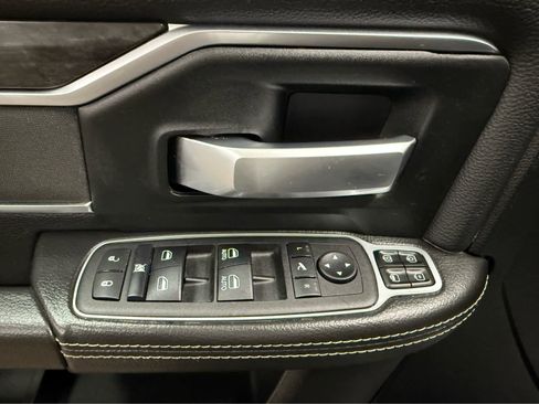 Used 2024 RAM 2500 Big Horn w/ Night Edition image 10