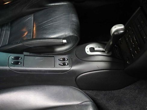 Used 2001 Porsche 911 Carrera image 20