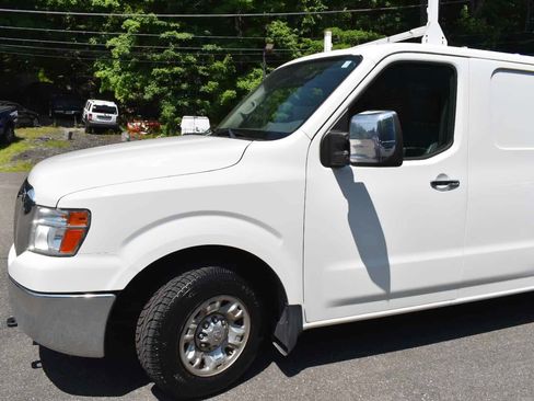 Used 2019 Nissan NV 3500 SL w/ Navigation Package RWD image 54