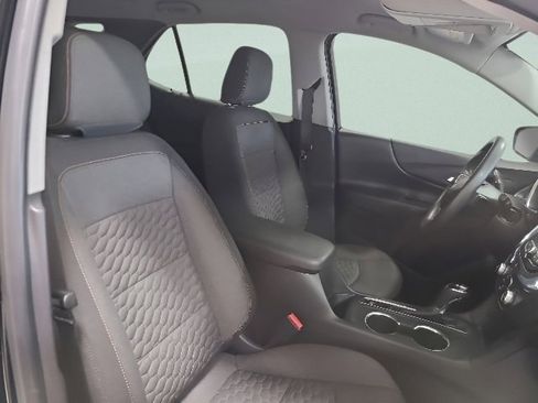Used 2020 Chevrolet Equinox LT FWD image 16