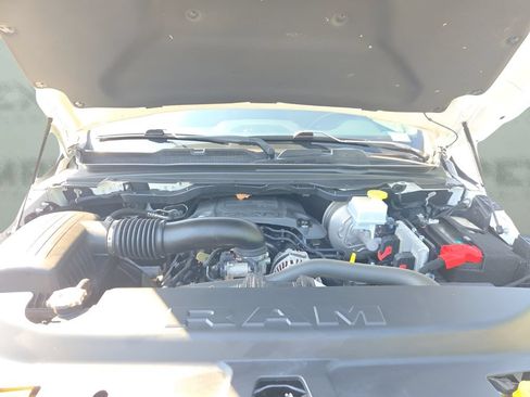 Used 2021 RAM 1500 Big Horn AWD/4WD image 35