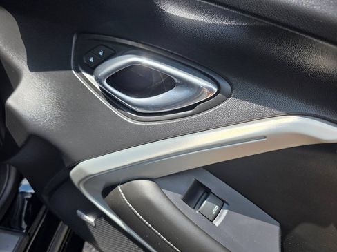 Used 2016 Chevrolet Camaro SS RWD image 32