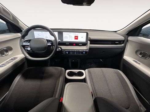 Used 2024 Hyundai Ioniq 5 SEL image 13