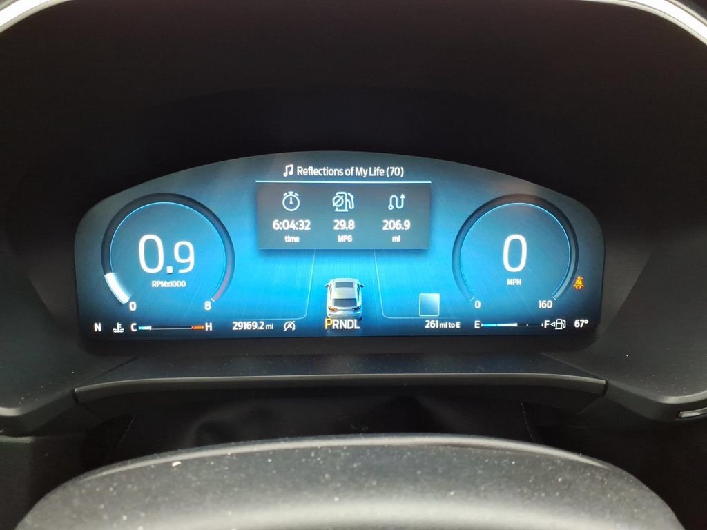 Used 2025 Ford Escape Platinum AWD/4WD image 22