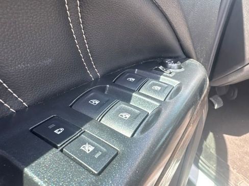 Used 2021 GMC Canyon Denali AWD/4WD image 9