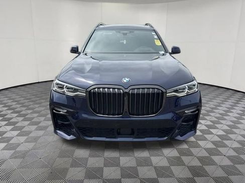 Used 2022 BMW X7 xDrive40i w/ M Sport Package AWD/4WD image 12