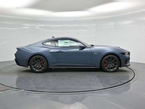 New 2026 Ford Mustang GT Premium w/ GT Performance Package RWD image 21