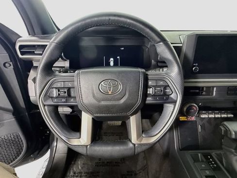 Certified 2025 Toyota 4Runner TRD Off-Road AWD/4WD image 13