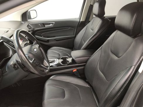 Used 2015 Ford Edge Titanium w/ Equipment Group 301A AWD/4WD image 17