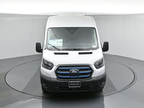 New 2026 Ford E-Transit 148 Medium Roof w/ Load Area Protection Package RWD image 32