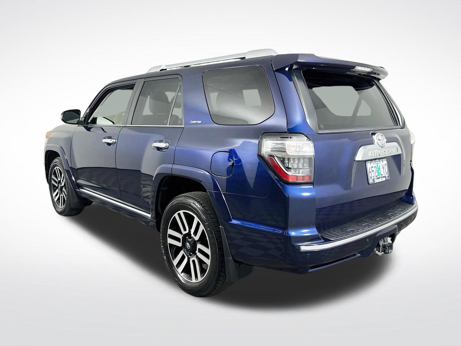 Used 2019 Toyota 4Runner Limited AWD/4WD image 6