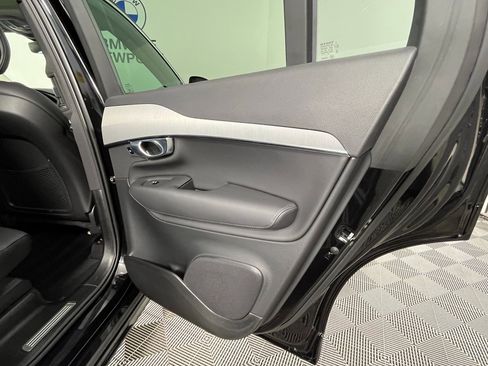 Used 2025 Volvo XC90 B5 Core image 25