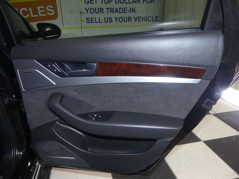Used 2013 Audi A8 3.0T AWD/4WD image 24