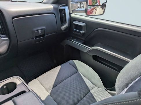 Used 2016 Chevrolet Silverado 2500 LT w/ LT Convenience Package AWD/4WD image 17