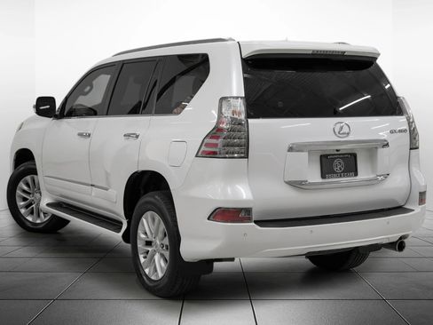Used 2015 Lexus GX 460 Premium w/ Premium Package image 11