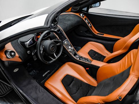 Used 2013 McLaren MP4-12C Spider image 50