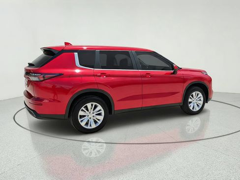 New 2026 Mitsubishi Outlander ES FWD image 7