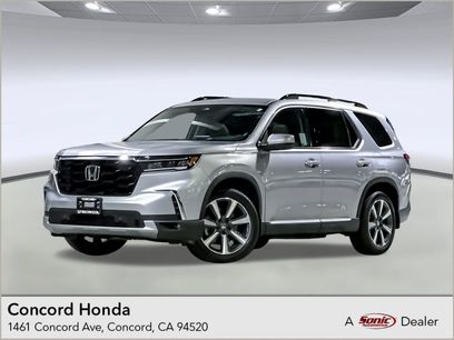 Used 2025 Honda Pilot Touring