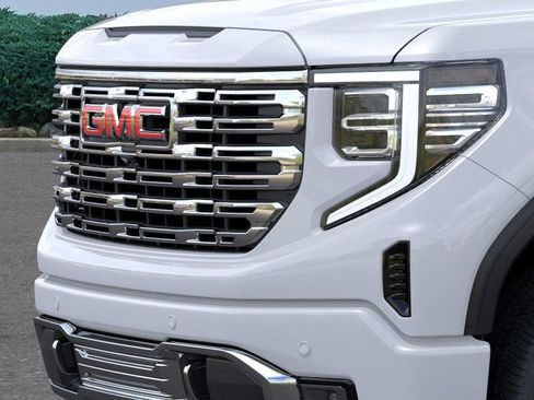 New 2026 GMC Sierra 1500 Denali AWD/4WD image 13