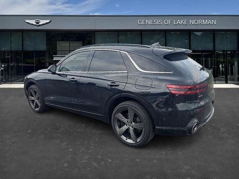 Used 2025 Genesis GV70 3.5T Sport w/ Sport Advanced Package image 5