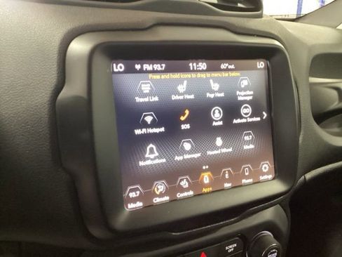 Used 2023 Jeep Renegade Limited image 12