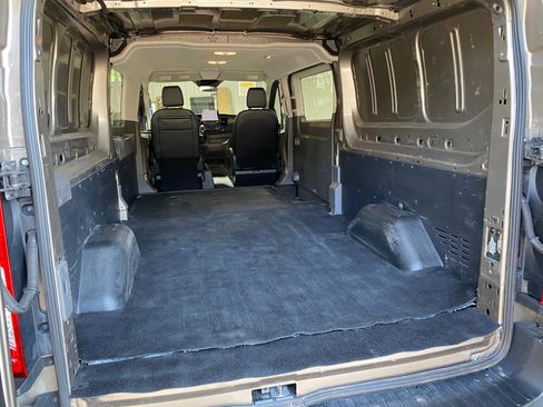 Used 2020 Ford Transit 350 Low Roof AWD image 15