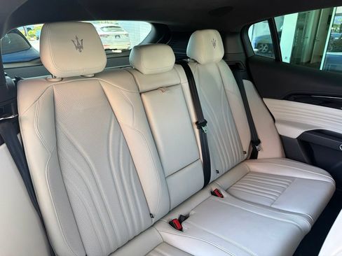 Certified 2023 Maserati Grecale Folgore AWD/4WD image 22