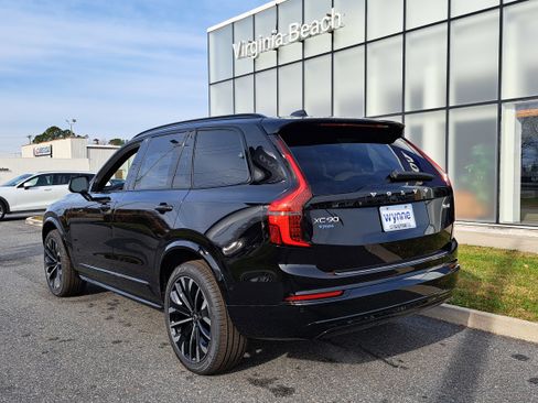 New 2026 Volvo XC90 B6 Ultra w/ Protection Package Premier image 4