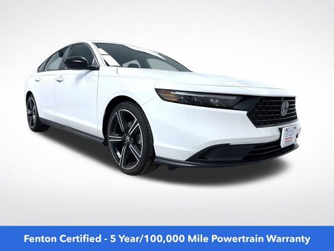 Used 2024 Honda Accord Sport image 1