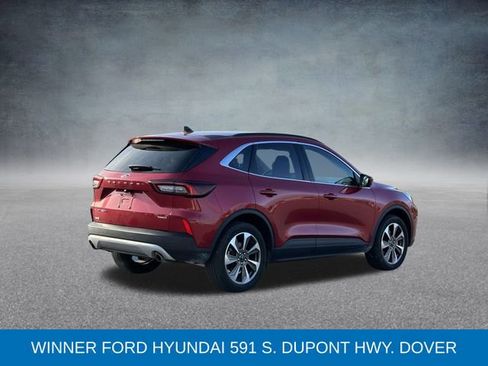 Certified 2024 Ford Escape Platinum w/ Premium Technology Package image 5