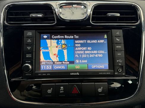 Used 2013 Chrysler 200 S FWD image 20