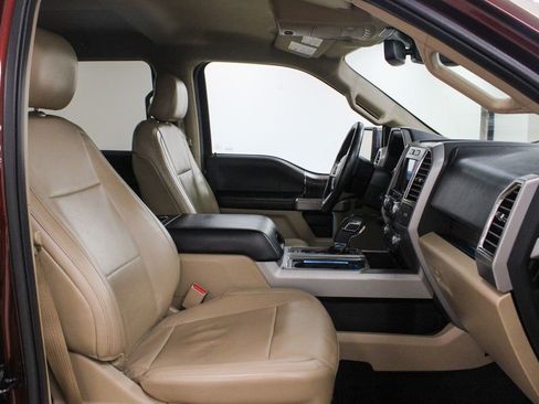 Used 2016 Ford F150 Lariat w/ Equipment Group 502A Luxury image 27