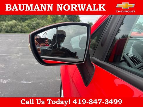 Used 2019 Ford EcoSport SE FWD image 13