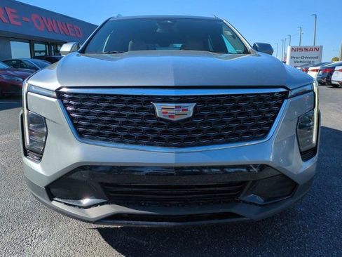 Used 2024 Cadillac XT4 Premium Luxury FWD image 10