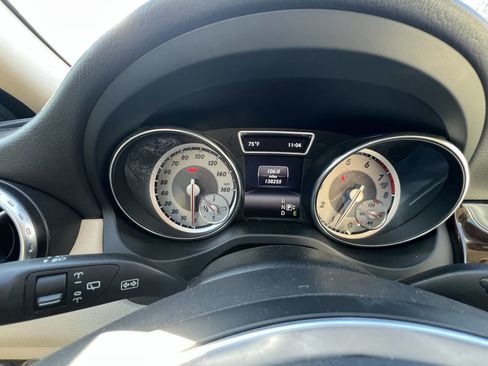 Used 2015 Mercedes-Benz GLA 250 4MATIC image 29