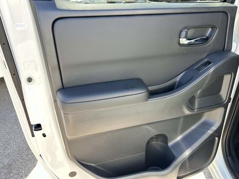 New 2026 Nissan Frontier SV w/ Tow Package AWD/4WD image 21