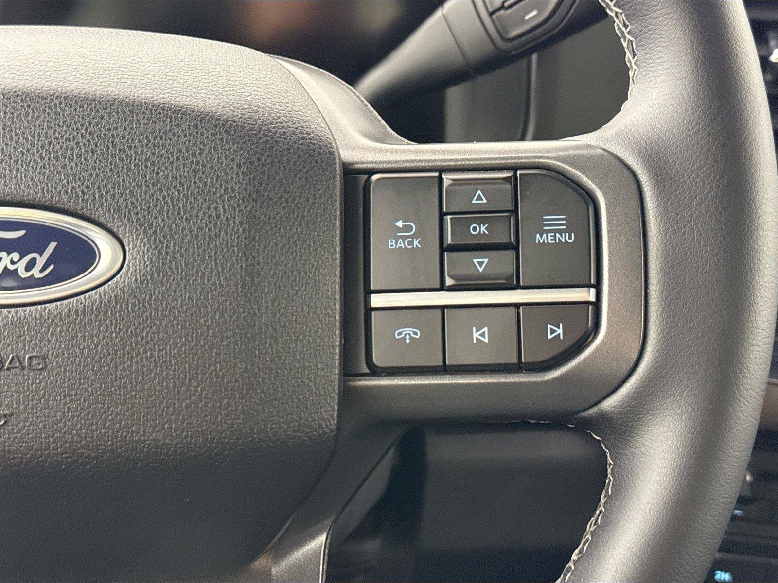 Used 2026 Ford F250 Lariat AWD/4WD image 19