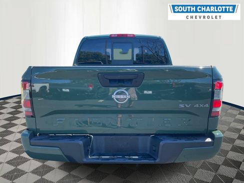 Used 2022 Nissan Frontier SV AWD/4WD image 5