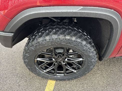 New 2026 GMC Sierra 1500 AT4X image 10