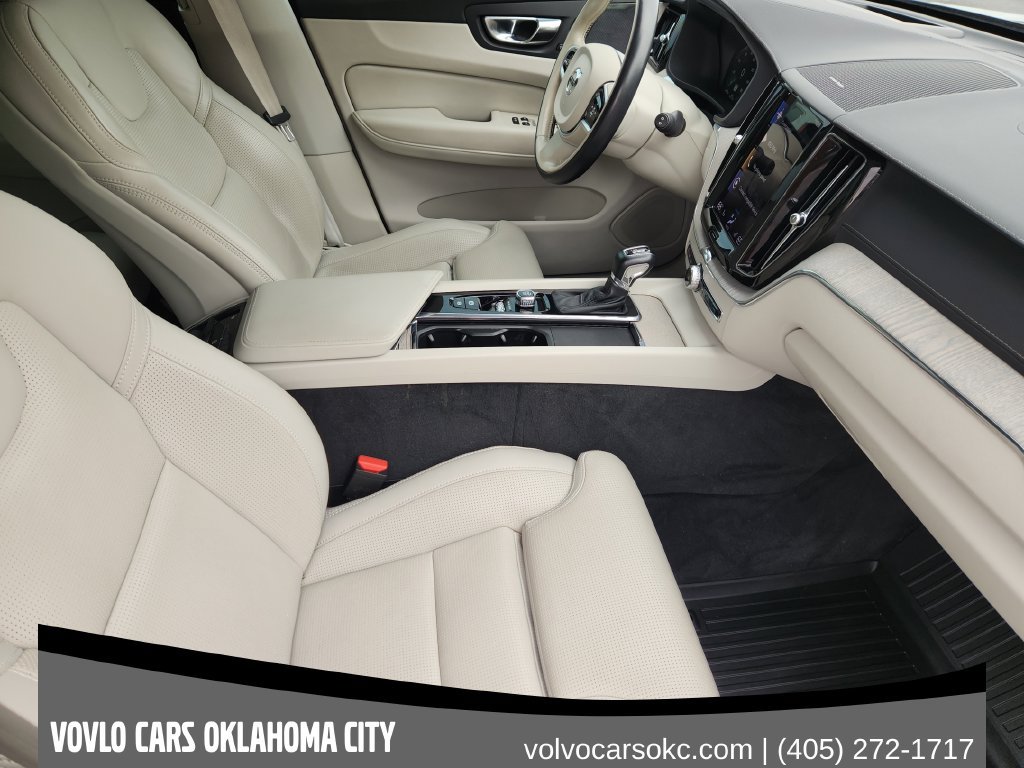 Used 2021 Volvo XC60 T5 Inscription w/ Advanced Package FWD image 12