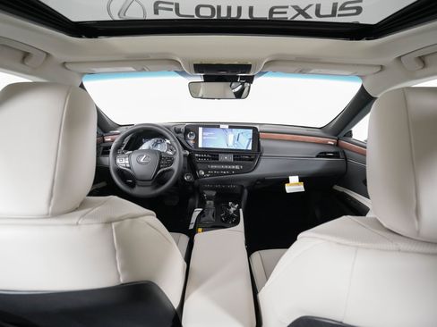 New 2025 Lexus ES 350 w/ Premium Package image 13