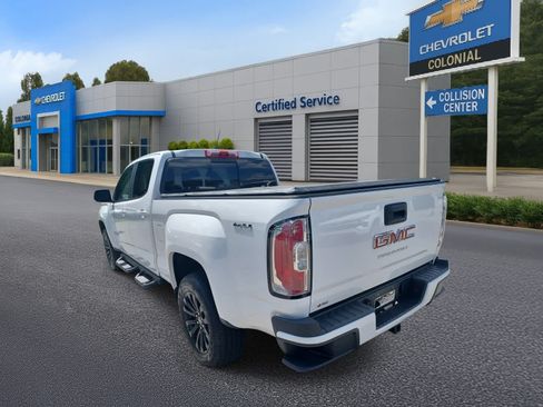 Used 2022 GMC Canyon Elevation w/ Elevation Premium Package AWD/4WD image 5